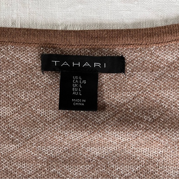 Tahari Square neck patterned sweater, Sz L - Picture 5 of 5